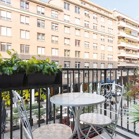 Appartement Esclusivo Monolocale Nel Cuore Del Design E Moda